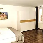 Апартаменты Arta Vela - Old Town Centre Задар