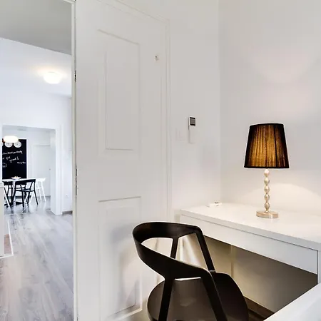 Arta Vela - Old Town Centre * Zara