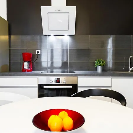 Arta Vela - Old Town Centre * Zara