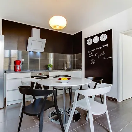 Apartament Divinity's - Old Town Center *