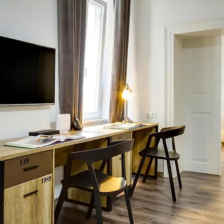 Arta Vela - Old Town Centre