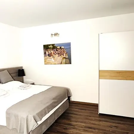 Arta Vela - Old Town Centre * Zára