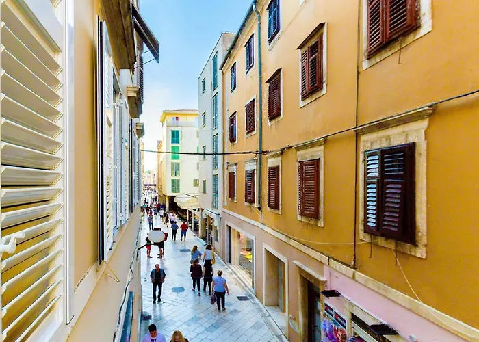 Arta Vela - Old Town Centre Apartament Zadar