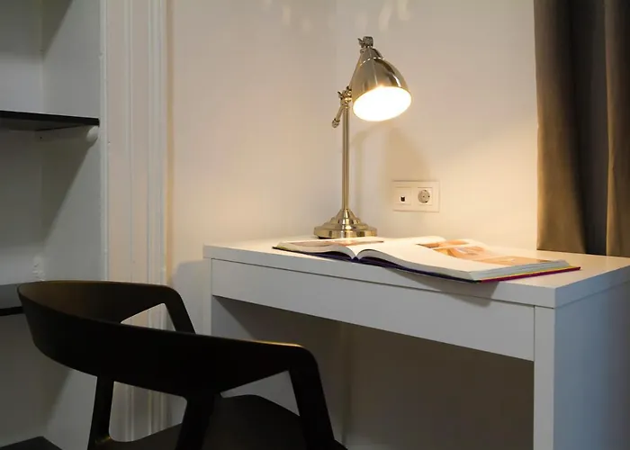 Arta Vela - Old Town Centre Apartament *