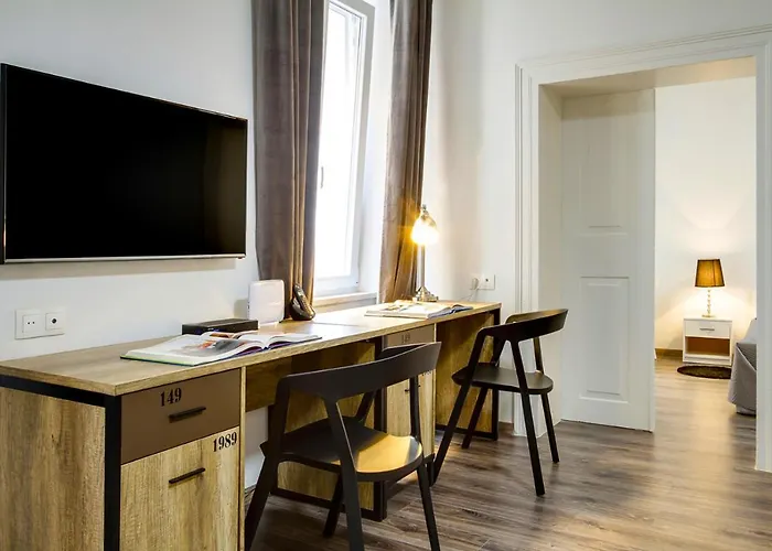 Arta Vela - Old Town Centre